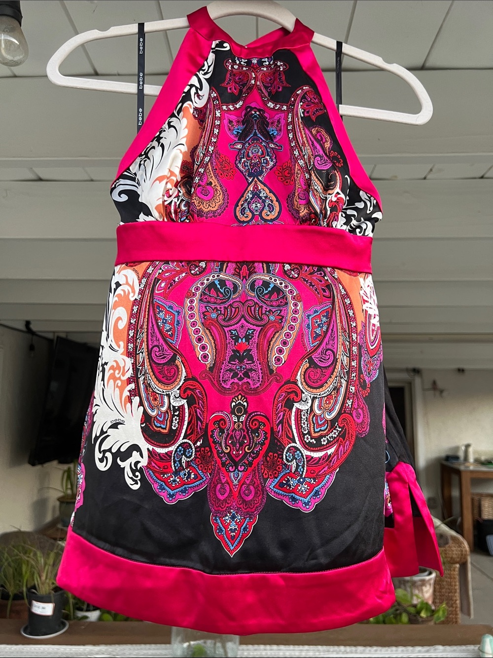 Bebe Vibrant Pink and Black Silk Halter Top Size Small - Picture 5 of 6